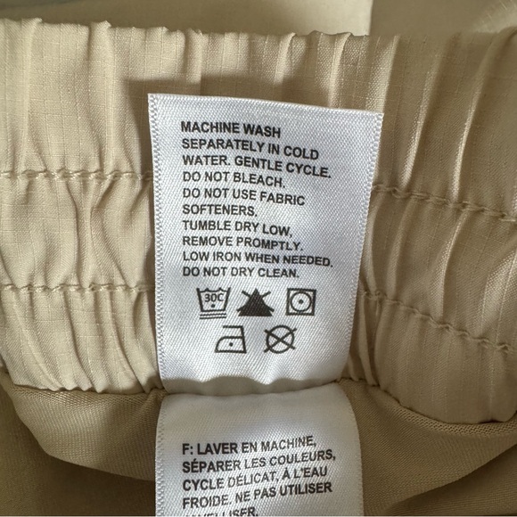 Avalanche Cream Outdoor Skirt with built in Shorts, S - Picture 10 of 11